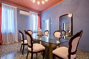 The Arsenal Large Apartment