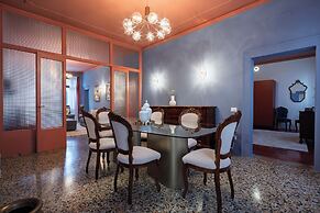 The Arsenal Large Apartment