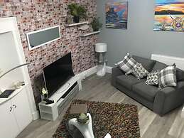 Lovely 2- Bed Apartment in Hawick