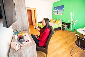 City Apartments Rheinterrassen