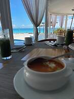 Cyan Cancun Resort & Spa