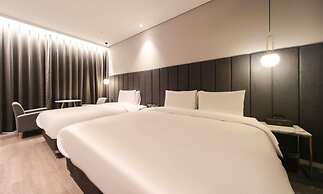 Busan Myeongji Ciel Ocean Hotel