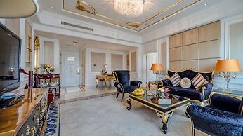 Yungang Jianguo Hotel