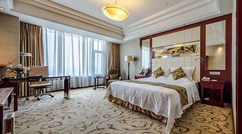 Yungang Jianguo Hotel