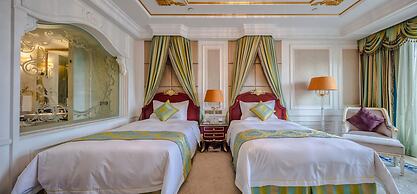 Yungang Jianguo Hotel