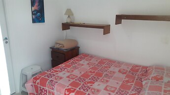 Confortable Suite in a Cozy House Excelent Location and Transport Aces
