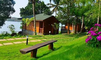 Room-lakerose Wayanad Resort