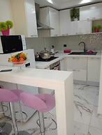 Cosy Flat for Your Honeymoon