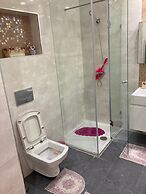 Cosy Flat for Your Honeymoon