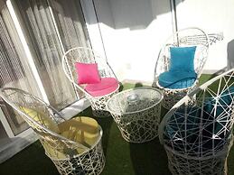 Cosy Flat for Your Honeymoon