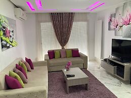 Cosy Flat for Your Honeymoon