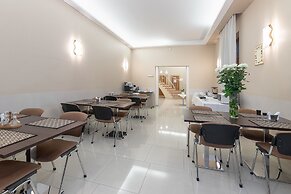 Room in Guest Room - Valensija - Studio Apartment