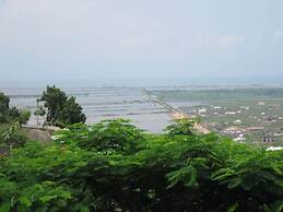 Nimohs' Holiday Home Mccarthy Hill Accra-ghana With Acs