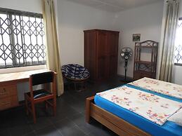 Nimohs' Holiday Home Mccarthy Hill Accra-ghana With Acs