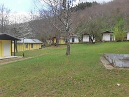 Comfortable Bungalow for two in the Heart of the Forest