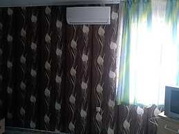 Lovely Bungalow in Pretty Area Place