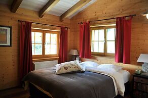 Chalet Edelweiss Stunning Glacier View