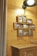 Chalet Edelweiss Stunning Glacier View