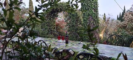 Tuscan Villa, Private Pool and Tennis Court Garden,wi-fi, Ac, Pet Frie