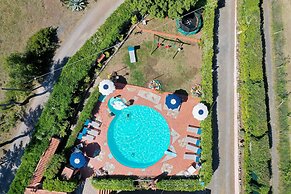 Tuscan Villa, Private Pool and Tennis Court Garden,wi-fi, Ac, Pet Frie