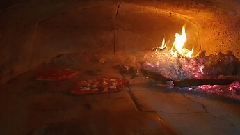 Tuscan Villa, Private Pool and Tennis Court Garden,wi-fi, Ac, Pet Frie