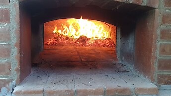 Tuscan Villa, Private Pool and Tennis Court Garden,wi-fi, Ac, Pet Frie