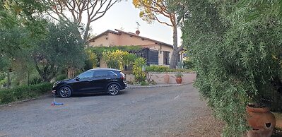 Tuscan Villa, Private Pool and Tennis Court Garden,wi-fi, Ac, Pet Frie