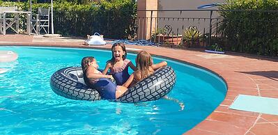 Tuscan Villa, Private Pool and Tennis Court Garden,wi-fi, Ac, Pet Frie