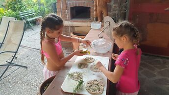 Tuscan Villa, Private Pool and Tennis Court Garden,wi-fi, Ac, Pet Frie