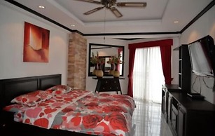 Omtien Beach Condominium A1 F4 R2829