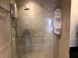 Baan Suan Lalana F4 R423