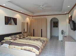 View Talay 1B Floor 6 Room