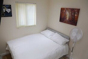 Budget 4-bedrooms In Thamesmead
