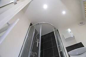 Budget 4-bedrooms In Thamesmead