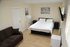 Budget 4-bedrooms In Thamesmead