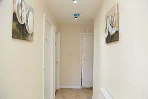 Budget 4-bedrooms In Thamesmead