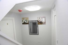 Budget 4-bed House in Woolwich