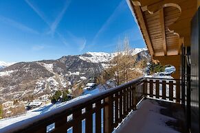 Relaxing Sauna Chalet for 6