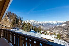 Relaxing Sauna Chalet for 6