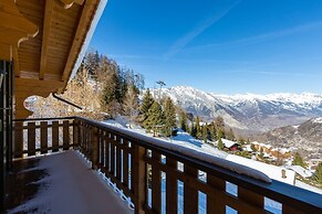 Relaxing Sauna Chalet for 6