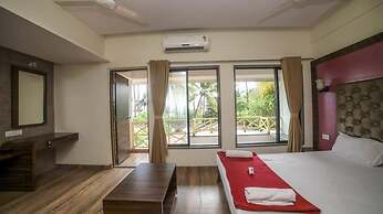 Seashell Beach Resort