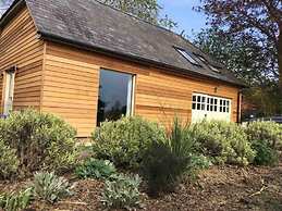 Perfect Cottage Hideaway in the Divine Pewsey Vale