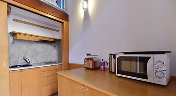 IzzHome Full Center Grand