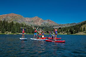 Kid-Friendly 2 Bedroom Bathroom - Slopeside Condo - No Cleaning Fee! b