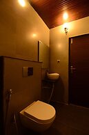 Hotel Grand Lotus Inn