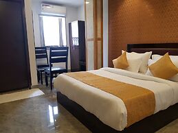 Hotel Grand Lotus Inn