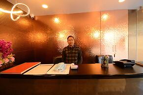 Hotel Grand Lotus Inn