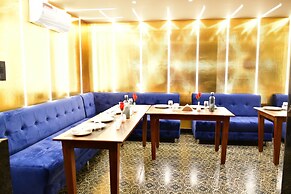 Hotel Grand Lotus Inn