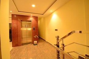 Hotel Grand Lotus Inn