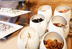 Royal Uzungol Hotel Spa & Restaurant